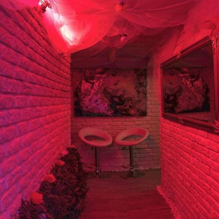 Afrodita Wellness Apartman プラハ エクステリア 写真