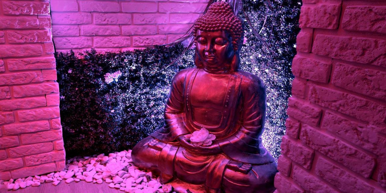 Afrodita Wellness Apartman プラハ エクステリア 写真