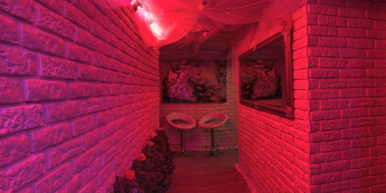 Afrodita Wellness Apartman プラハ エクステリア 写真